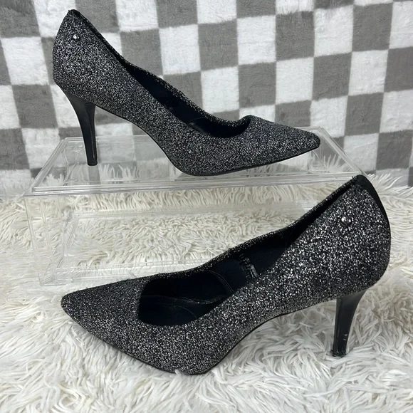 Vera Wang Black Sparkle Heel - Picture 2 of 7